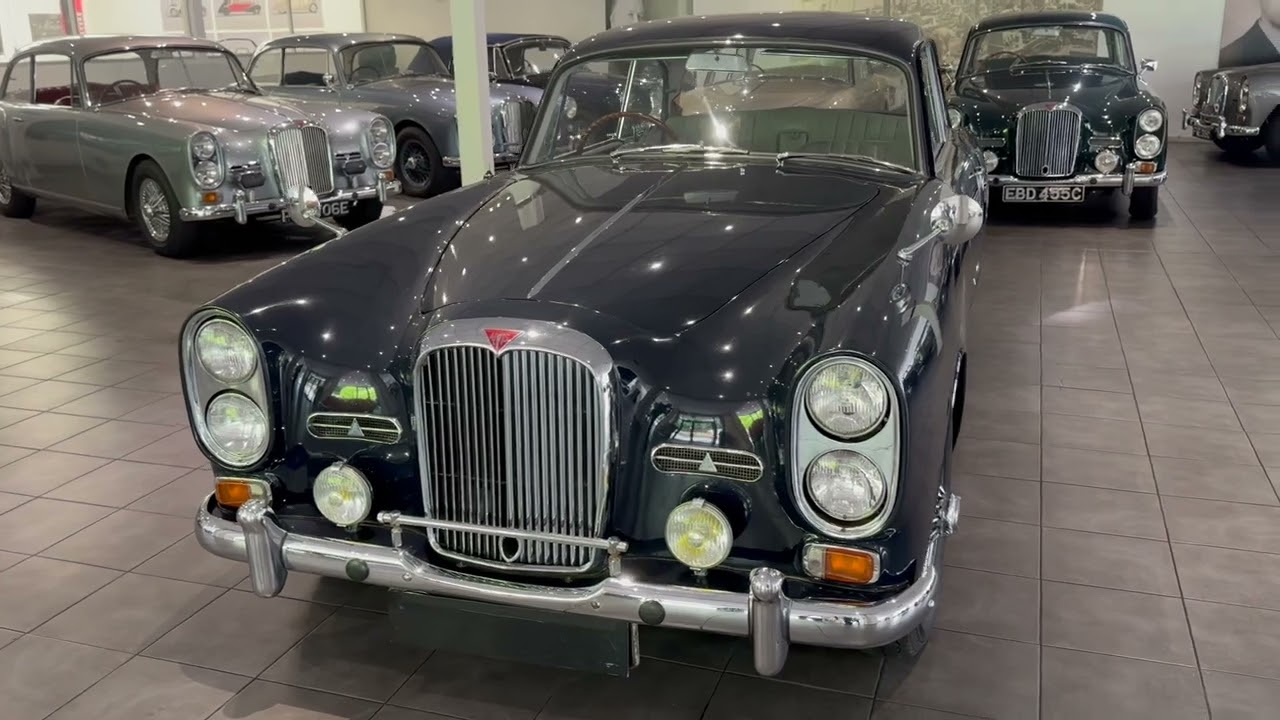 1963 TE21 Saloon by Park Ward