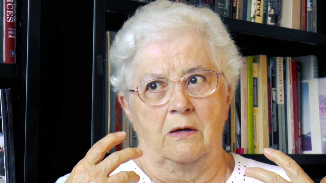 Les repas dans les réfectoires de la maison mère des Sœurs Grises, à Montréal
