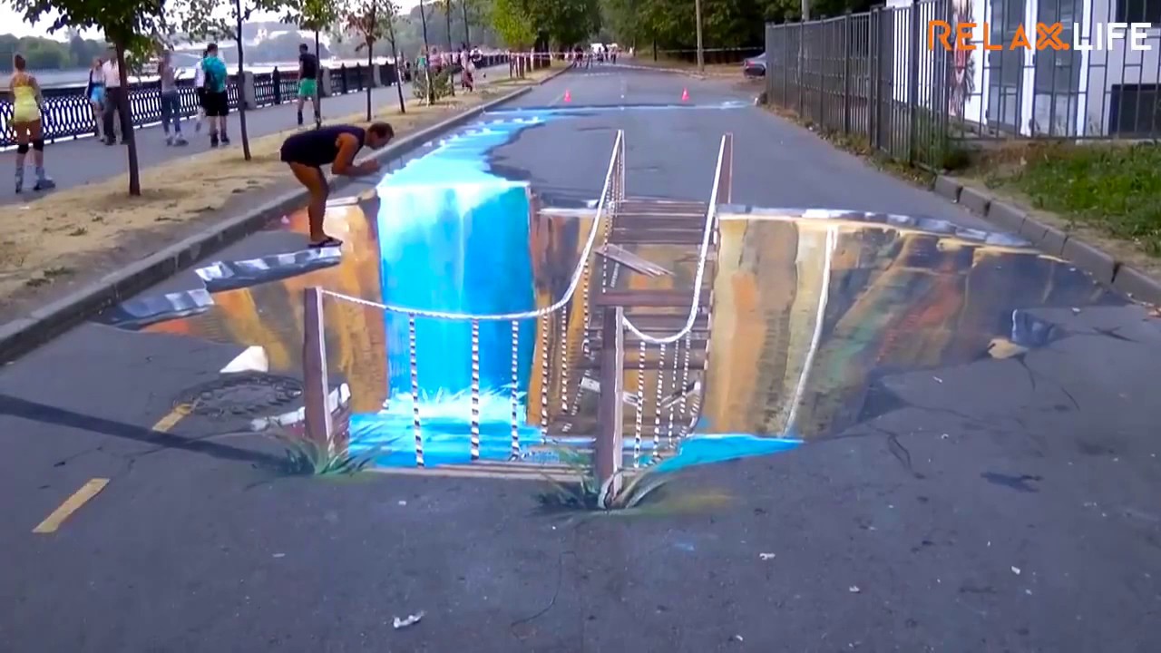 Estas pinturas en el piso de la calle son tan reales que no parecen pintura