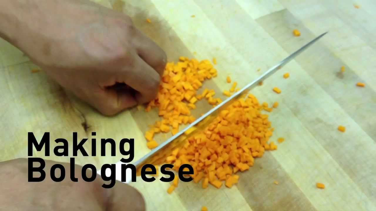 Making Bolognese