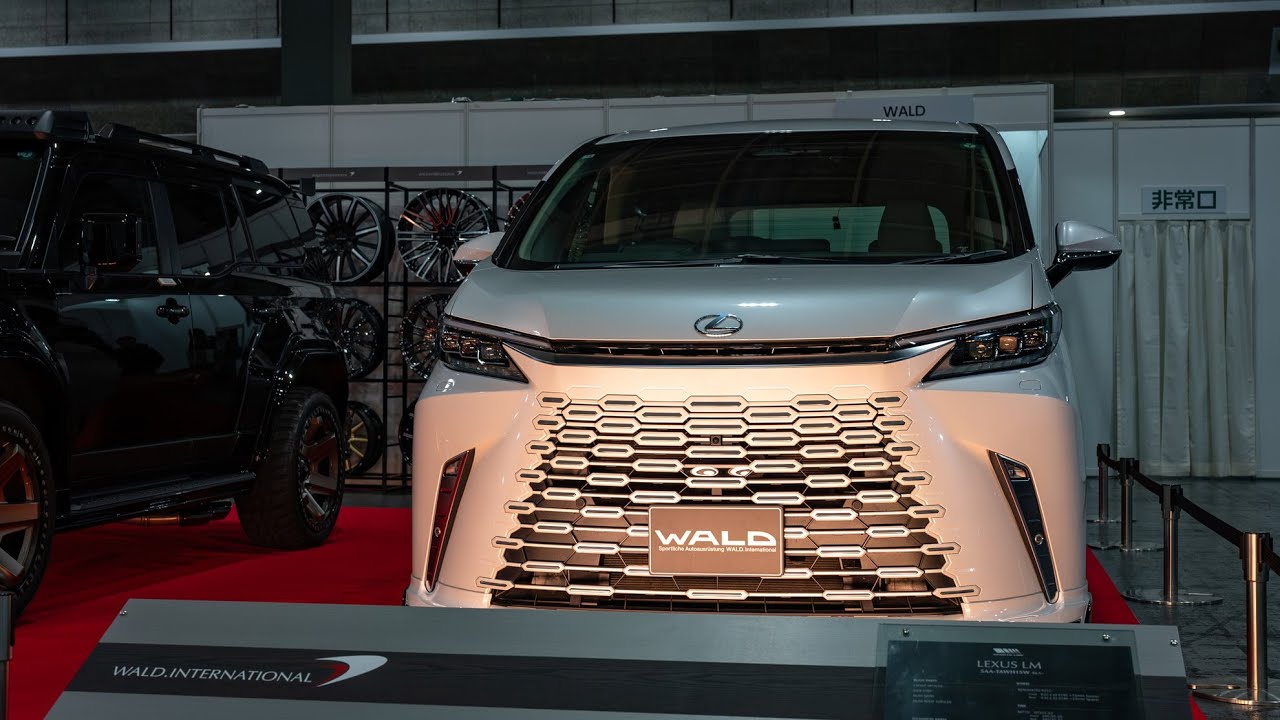 WALD LEXUS LM SPORTS LINE Wald Lexus LM Sports Line