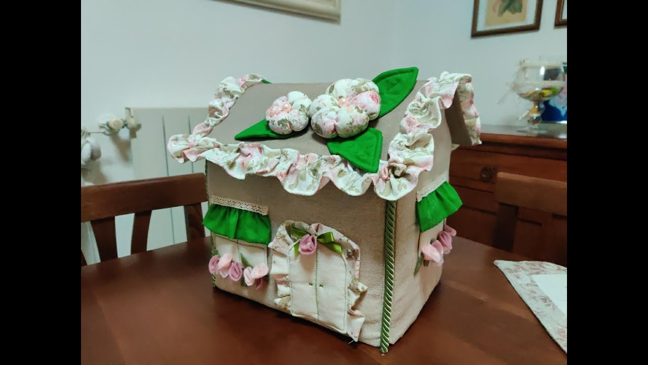 106🎀Casetta porta-oggetti o porta-lavoro + cartamodello gratuito