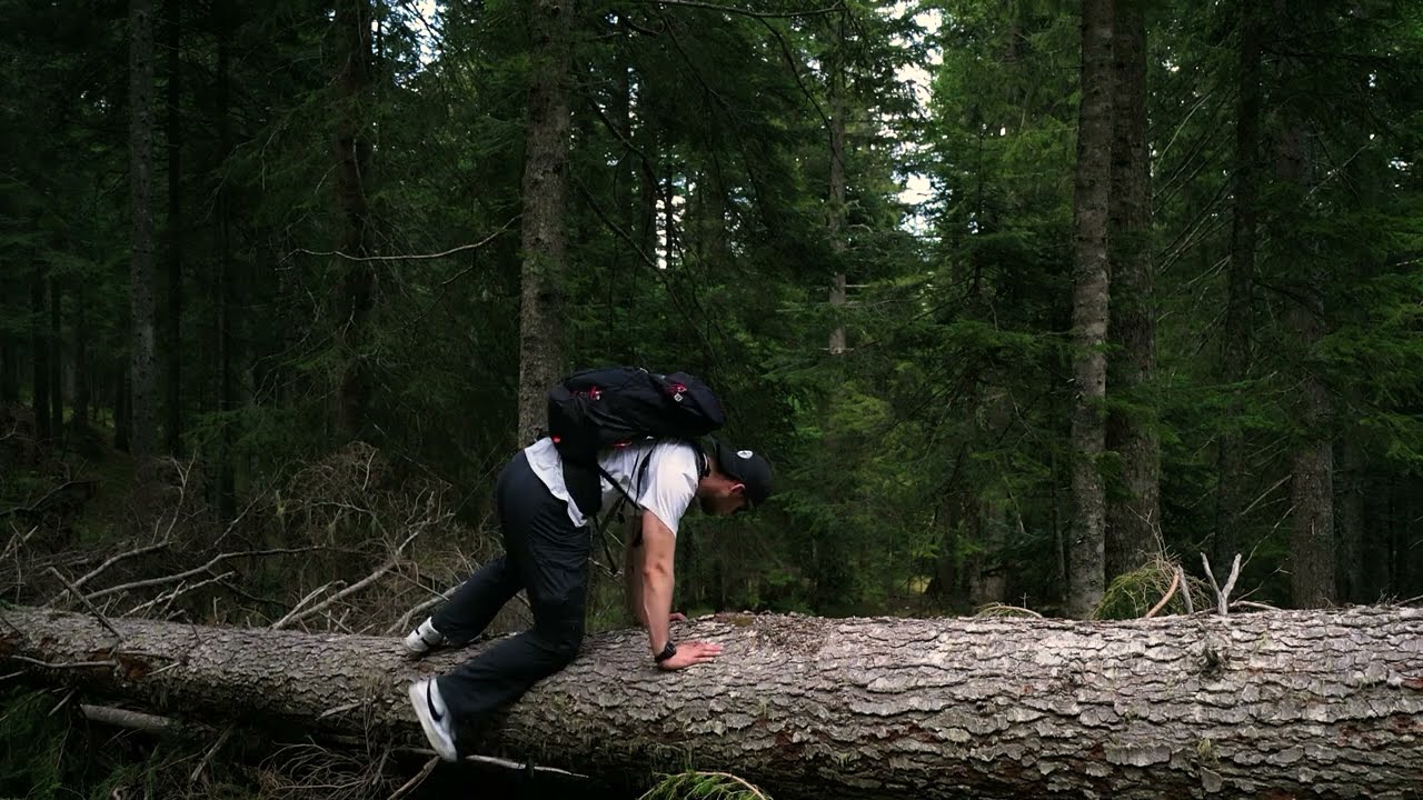 Solo hiking Durmitor Montenegro