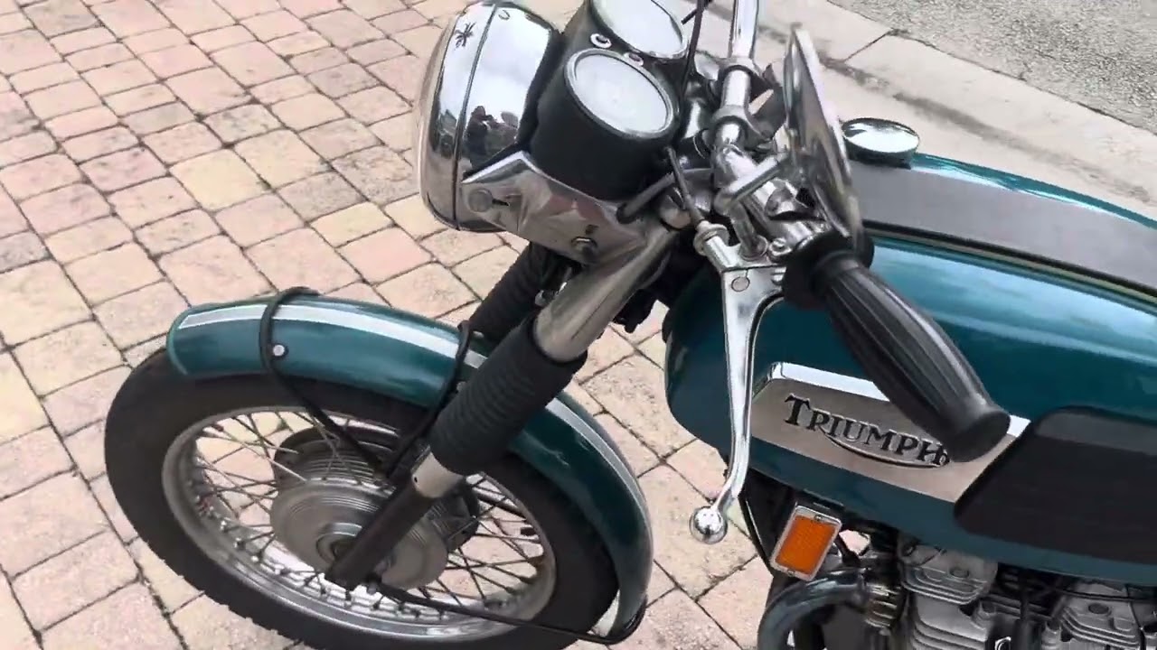 1969 Triumph Trident Walkaround