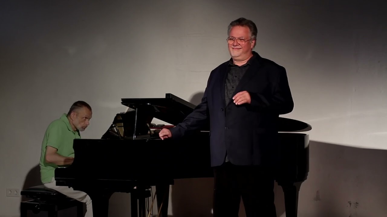 Per Bach Nissen sings Boris' aria from Shostakovich's 