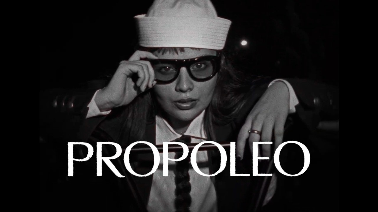 ANA MILAGROS & YULO - PROPÓLEO (Video Oficial)