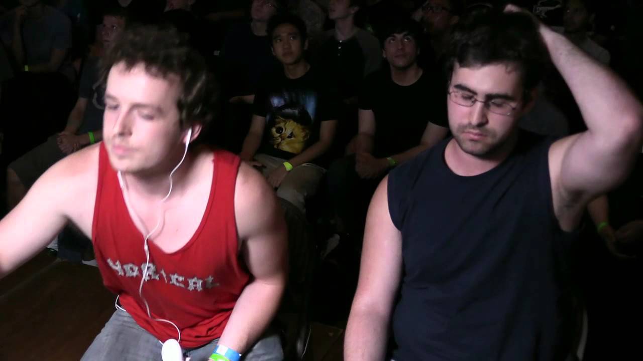 HTC Throwdown - Final Bracket - LR1: SFAT (Fox) vs Druggedfox (Sheik/Marth)