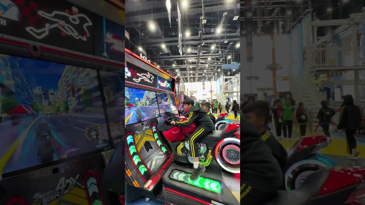 From the classroom to the coaster! The Academy students had an absolute blast exploring Onederland.