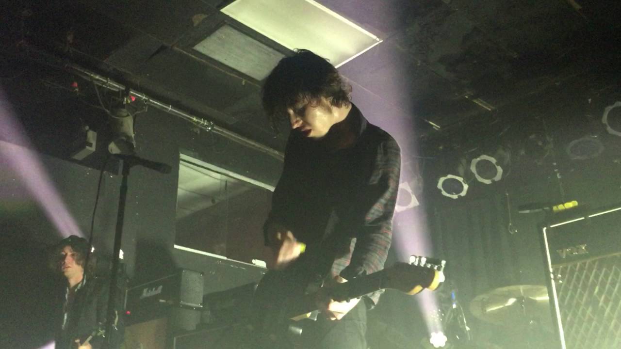 Catfish and the Bottlemen - Anything + 26 (live)