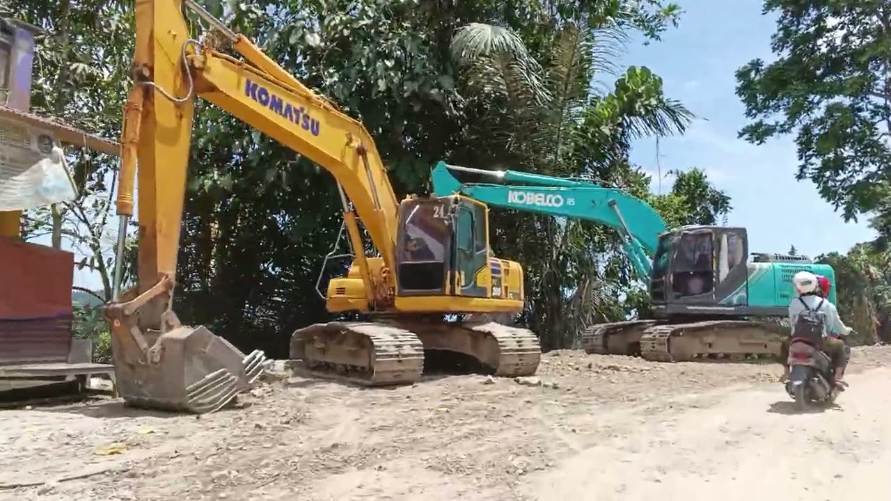 Update pelebaran Jalan Trans Sulawesi Desa Sausu Torono Selasa, 10 Maret 2026