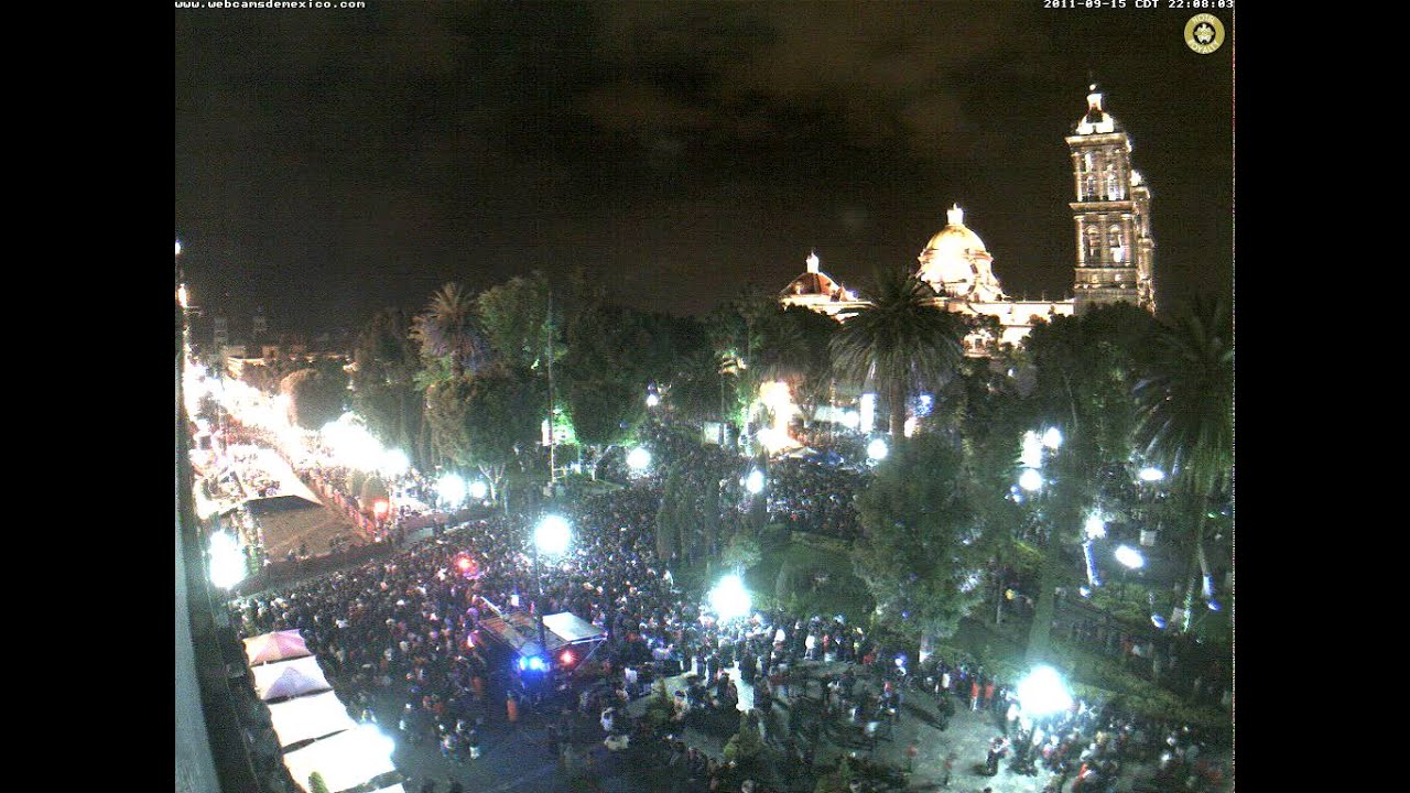 El Grito en Puebla 15 septiembre 2011 Time Lapse