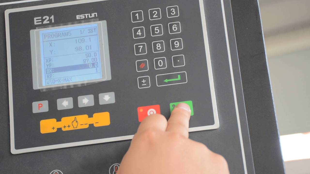 Hydraulic NC press brake with E21 Control