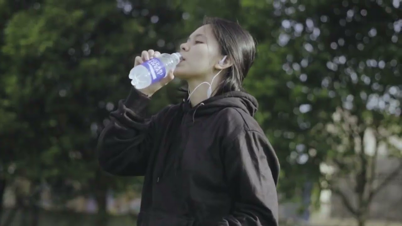 IKLAN POCARI SWEAT   TUGAS UTS MULTIMEDIA
