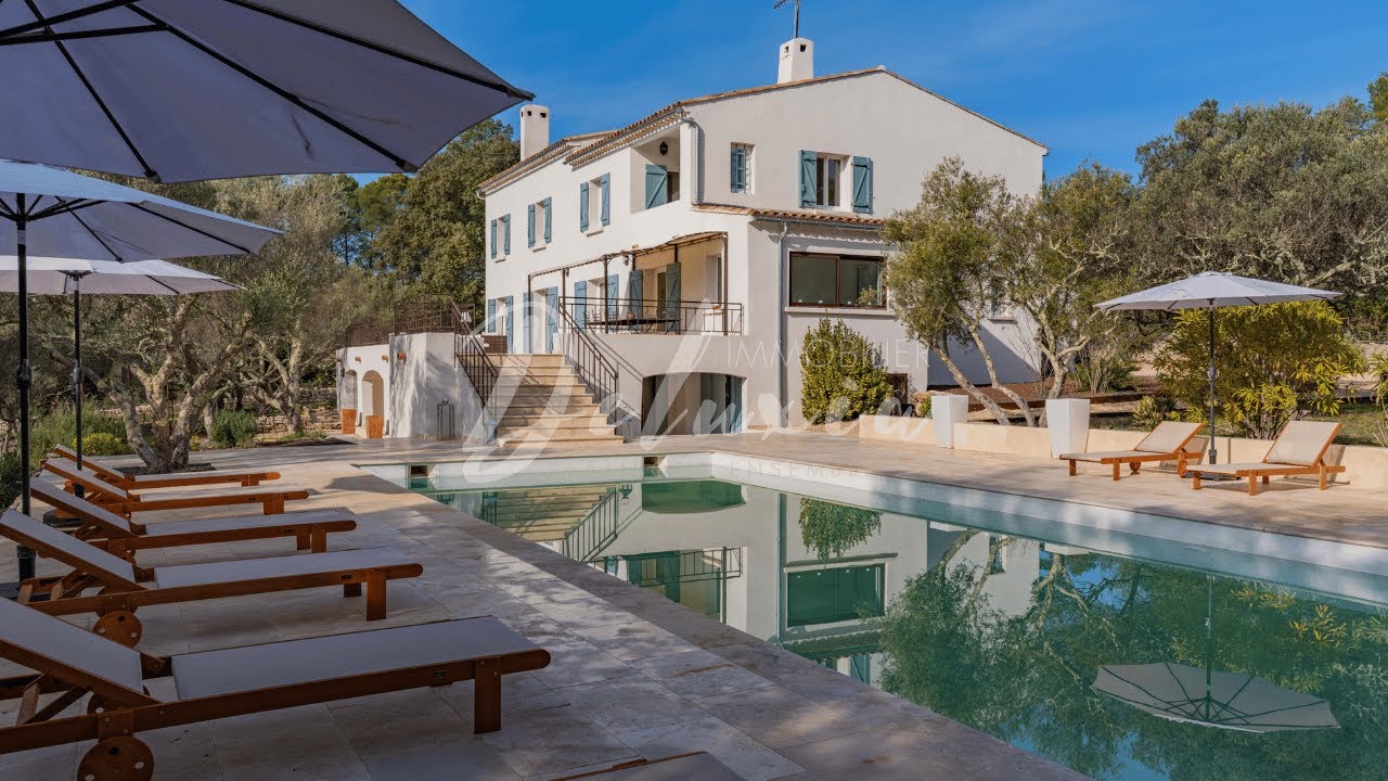 Villa rénovée avec piscine, au coeur du Var et de la nature, Le Thoronet.