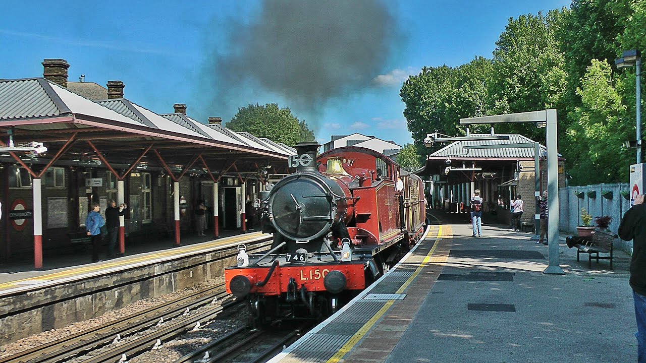 Steam on the Met with 9466 and 5521 as L.150 - 27/05/13