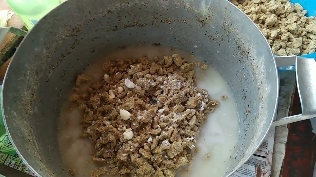 37. Соевый шрот для курей несушек.