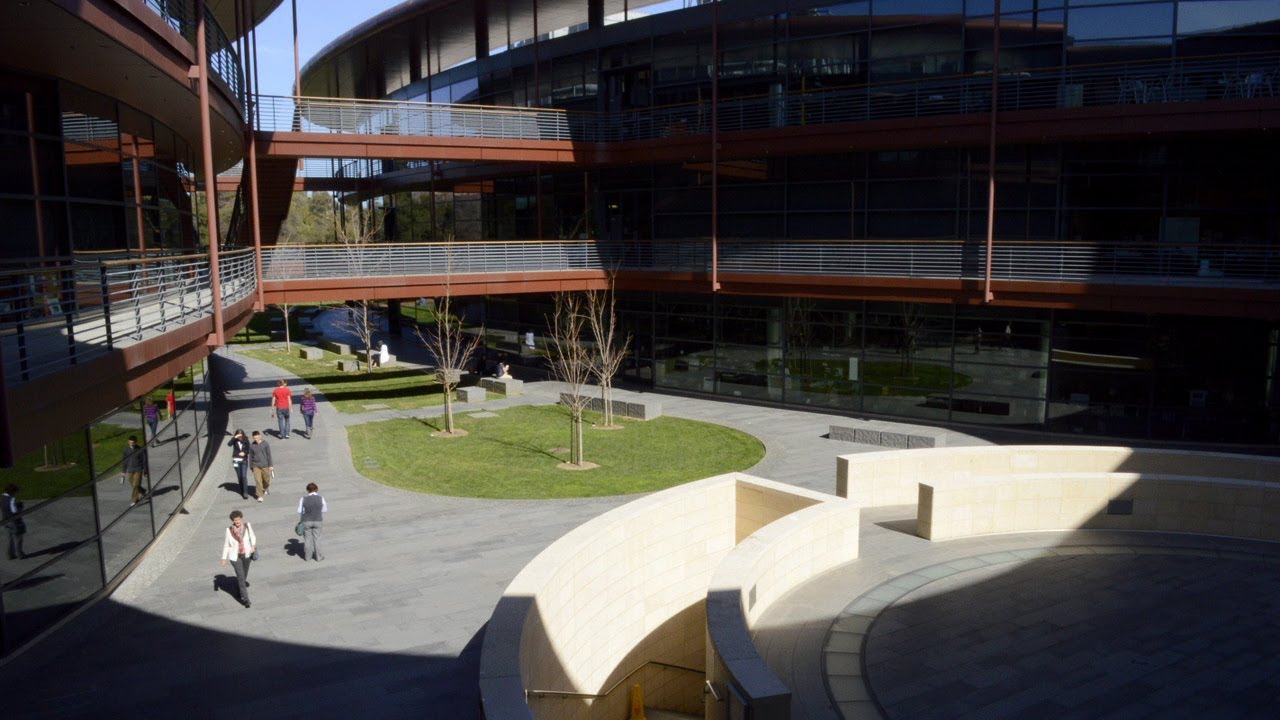 The Clark Center @10x