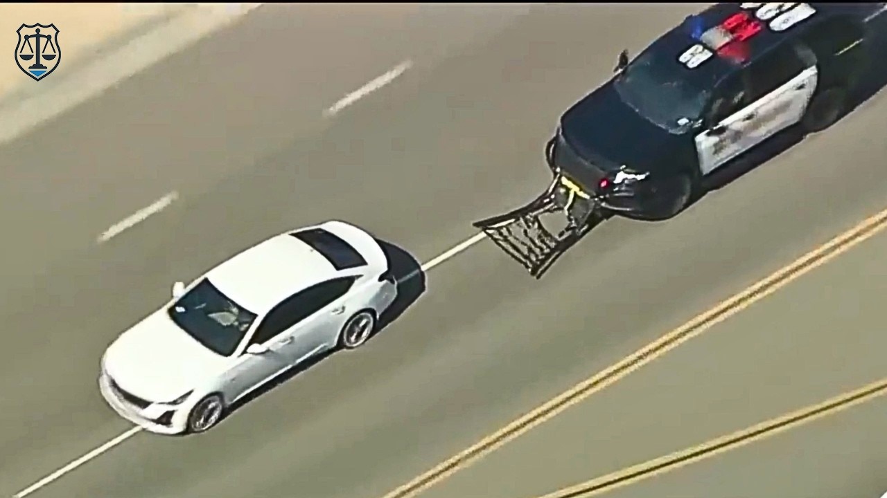 Wildest Grappler Takedowns Caught on Police Dashcam So Crazy You&rsquo;d Think They&rsquo;re Fake!
