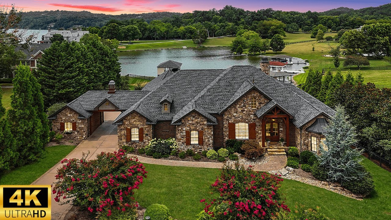 Luxury Lakefront Home Tour | Knoxville, TN