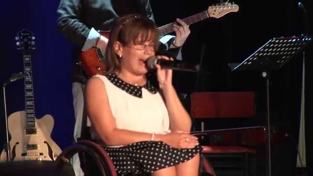 14 Jagoda Borowiak „Do grającej szafy grosik wrzuć