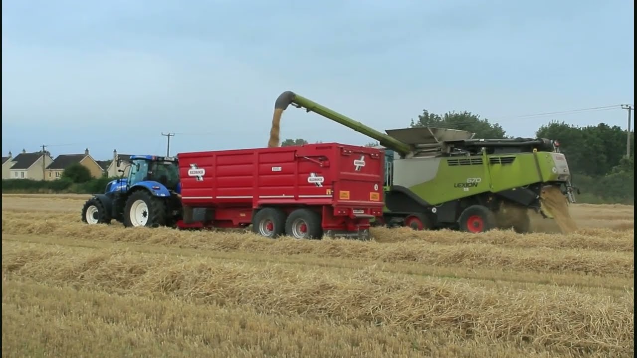 Harvest - Claas Lexion 670