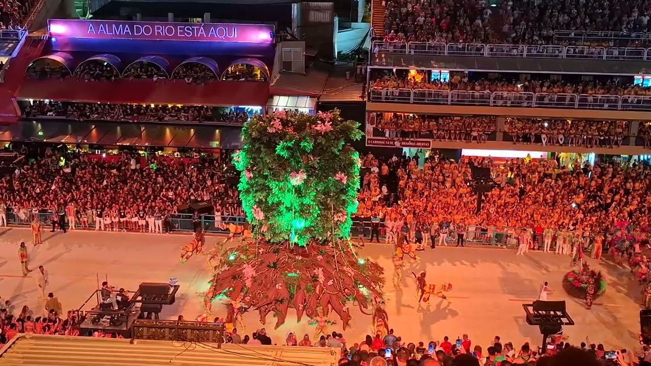 Desfile Mangueira 2026 - Comissão de Frente - Apresentação Setor 3