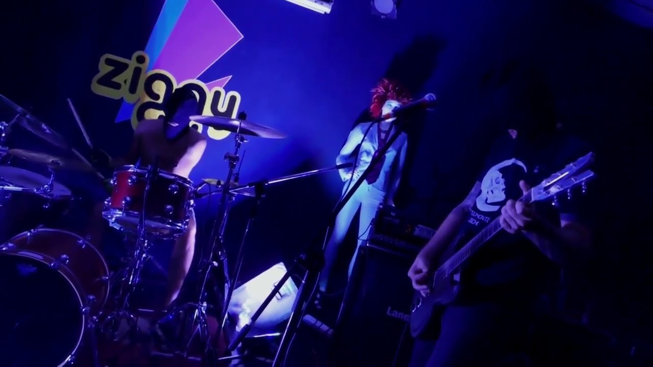 Hate & Merda - In itinere / Ovunque distruggi (live@ Ziggy Club, Torino)