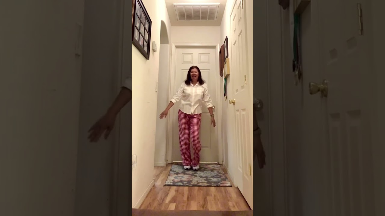 Short dance #short #seniormoments  #subscribers  #highlights