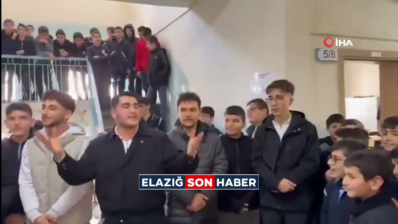 İlahi Akımına Elazığ’da Katıldı