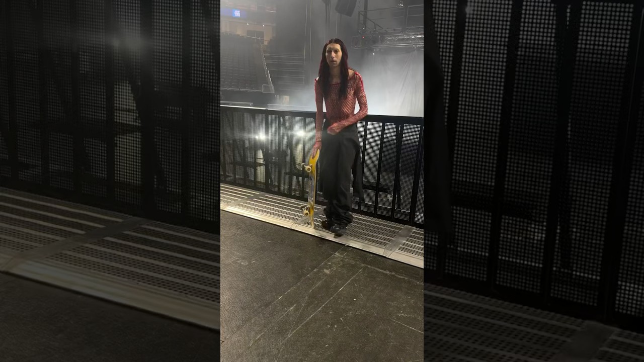 Burberry skating in Carti’s concert