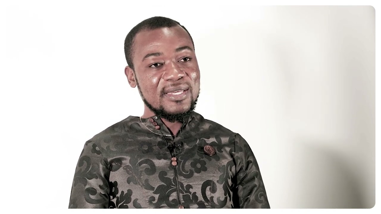 Entretien avec Jean Paul Tooh-Tooh