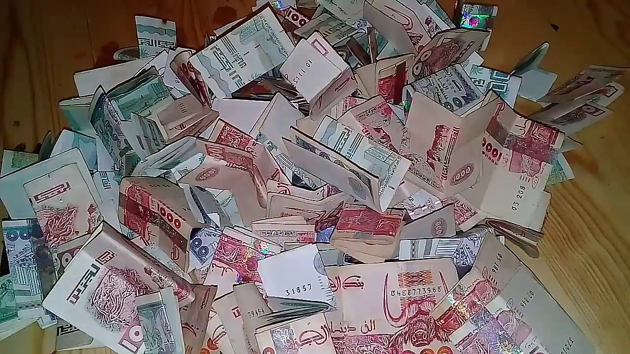 ما تصدق كم جمعت من الحصالة . مدة 9 أشهر فقط  $$$$