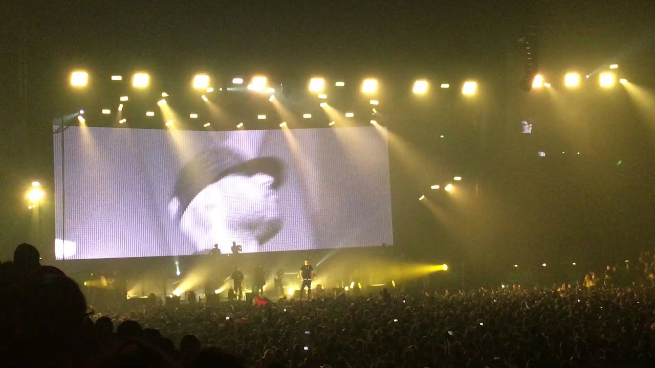 Booba - Turfu - Live Paris Bercy (05.12.15)