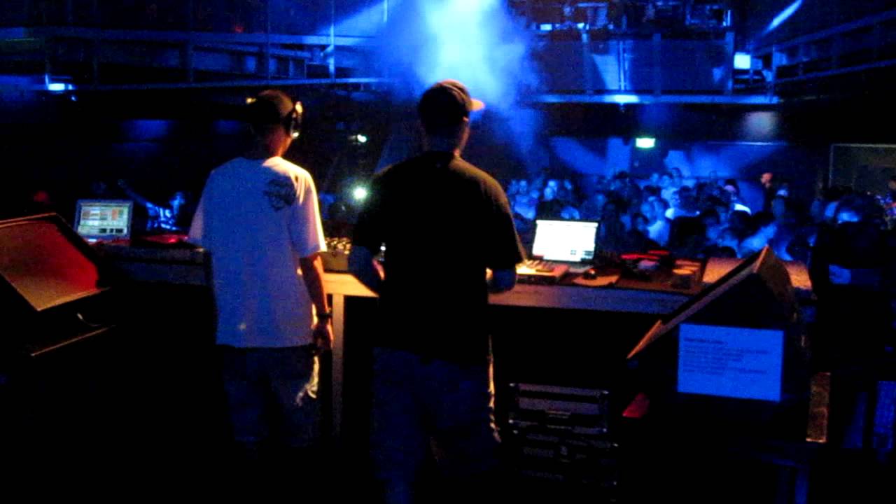 Igneon System & Homeboy (Nklg1k) @ Club r_AW 24-09-2011