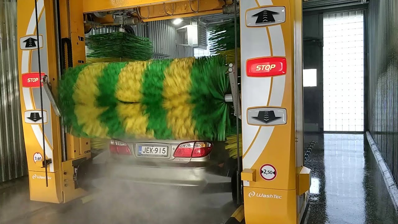 Dirty Car Before & After Automatic Car Wash (Washtec Softcare 2 Pro)