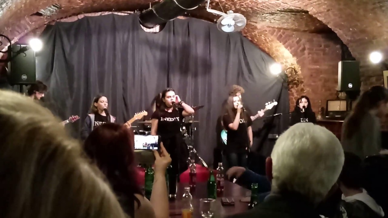 Cristina (Trupa Inedit) - Campuri aurii (cover)