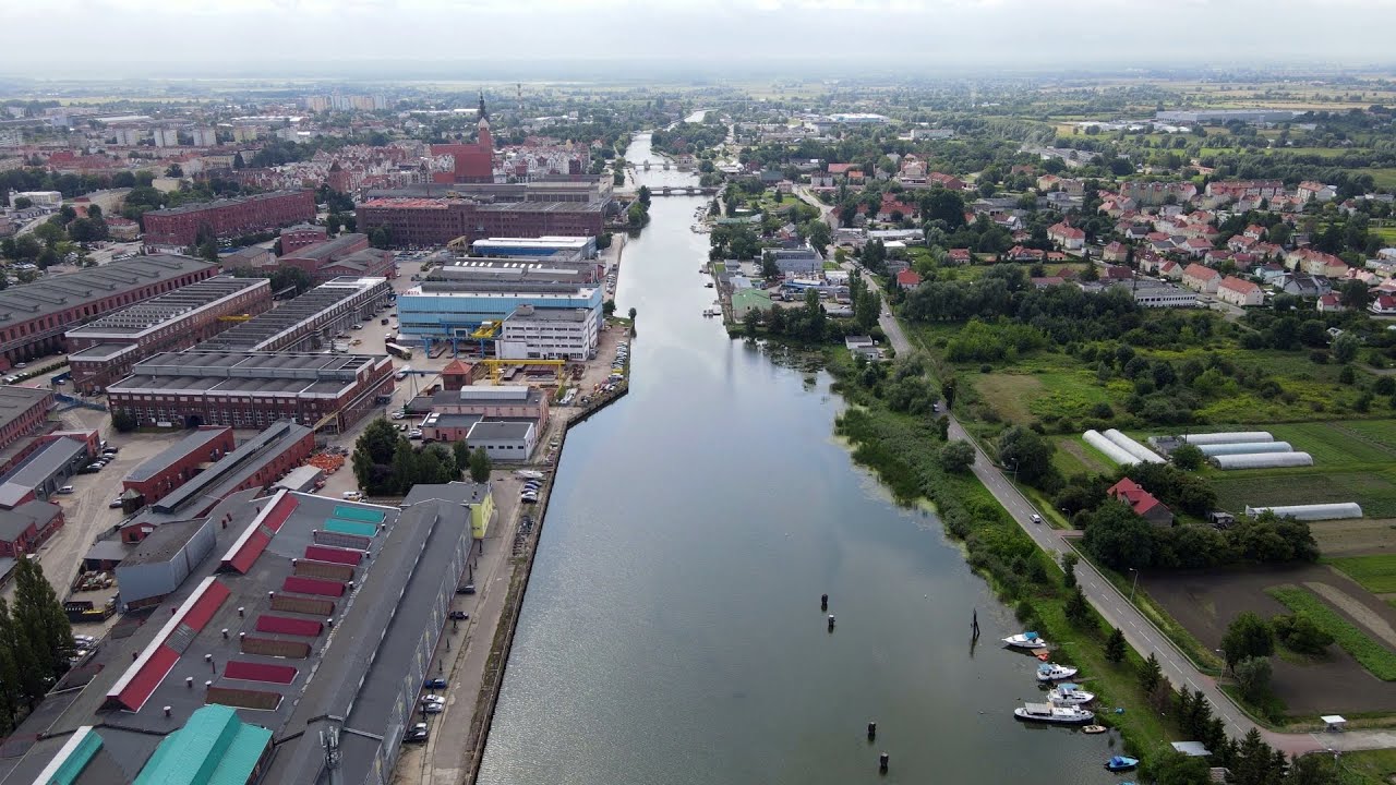Port morski Elbląg i terminal pasażerski z drona. Tu powstanie II część realizacji drogi wodnej