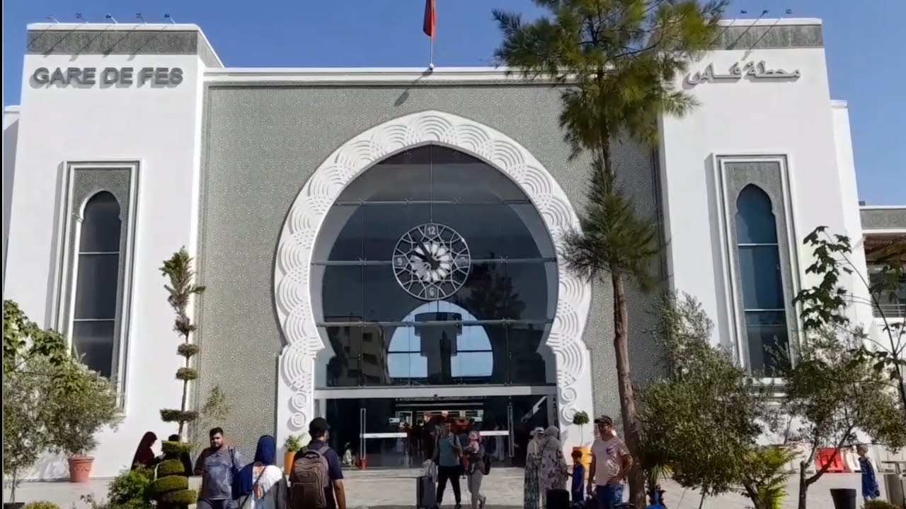 نهار مميز عندي سافرت بالقطار من مدينة فاس إلى  مدينة طنجة  😍😍ورأيت مناظر رائعة 
