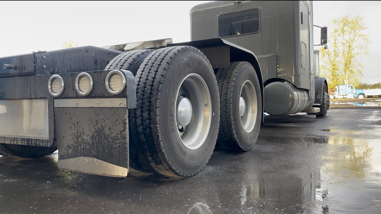 Накачайте заднюю подвеску одним щелчком переключателя. Низкая подвеска.