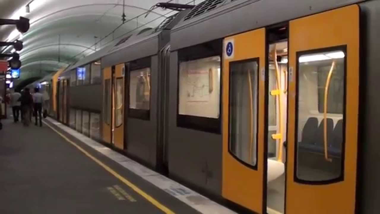 Trains at Museum - Sydney Trains