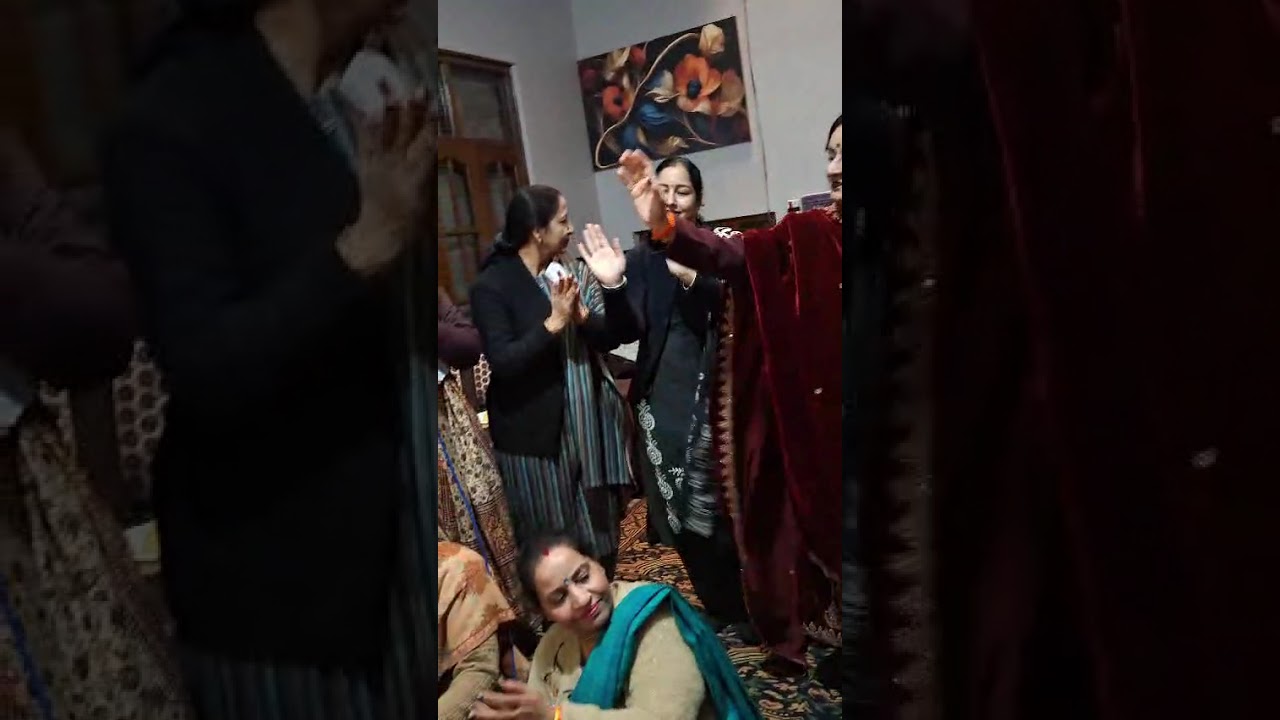जदो खुशियाँ दा होवे माहौल 