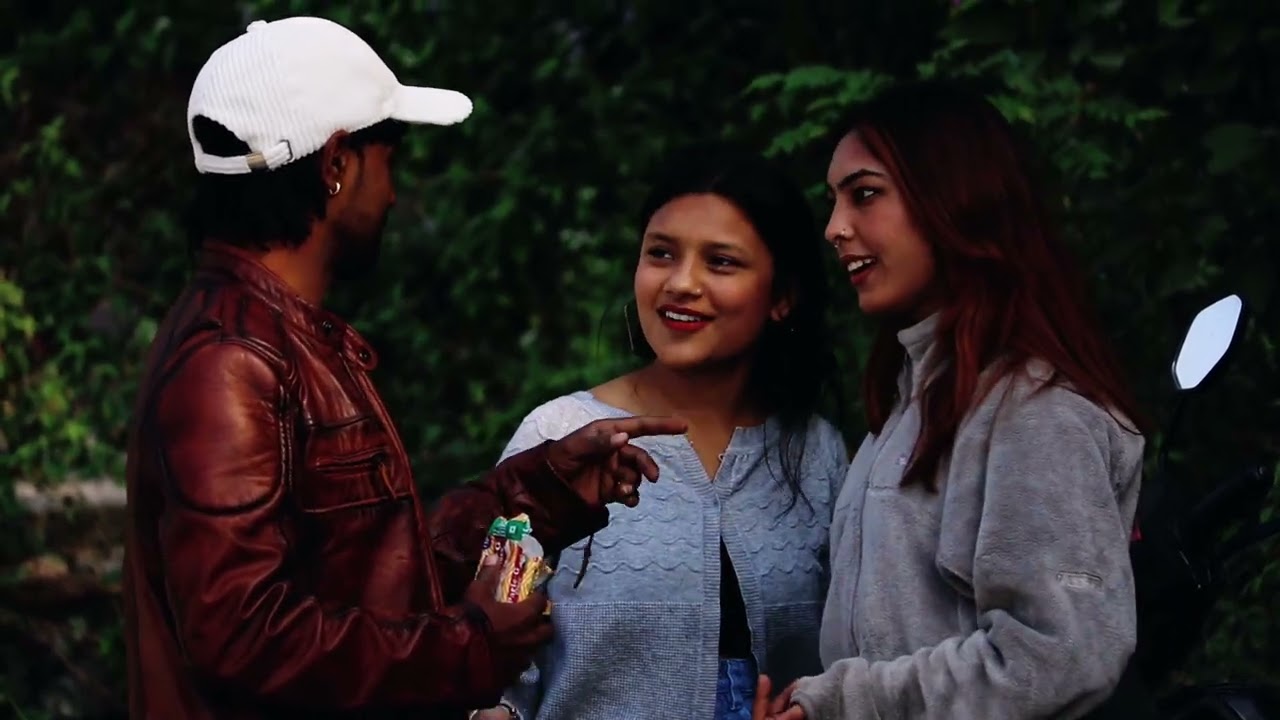 Exchange Biskit Prank On Twins Girl