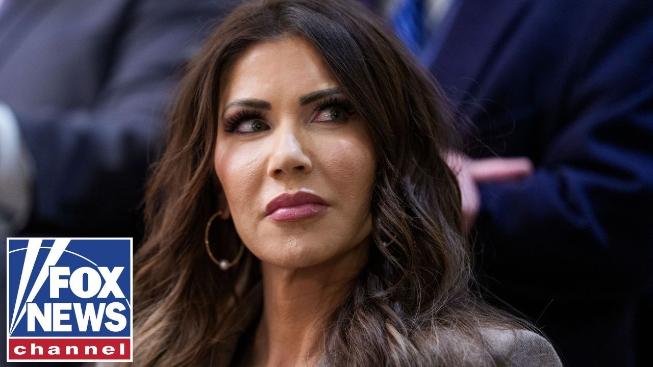Former DHS official says it became 'TOO MUCH' about Noem