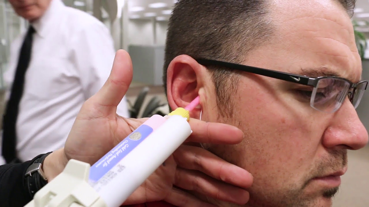 Taking Deep Earmold Impressions