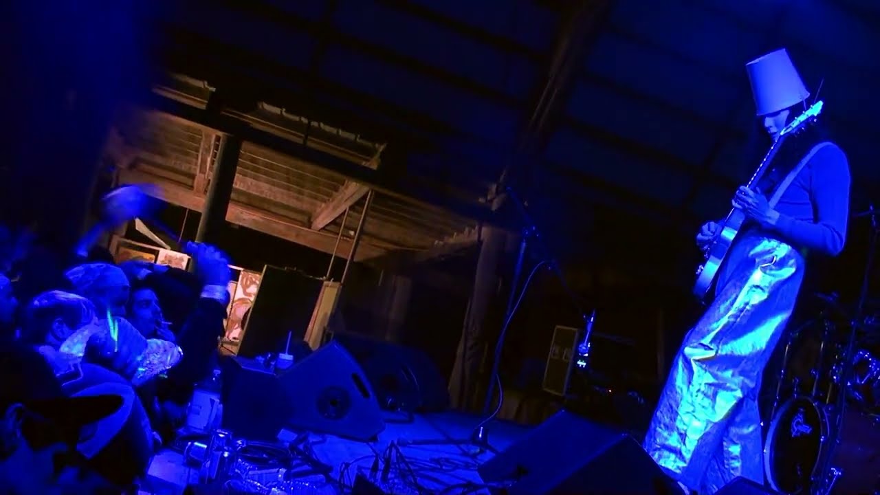 BUCKETHEAD - Final Wars (Live) Bella Tempo Festival - Harmony Park - Geneva, Minnesota 27MAY2011