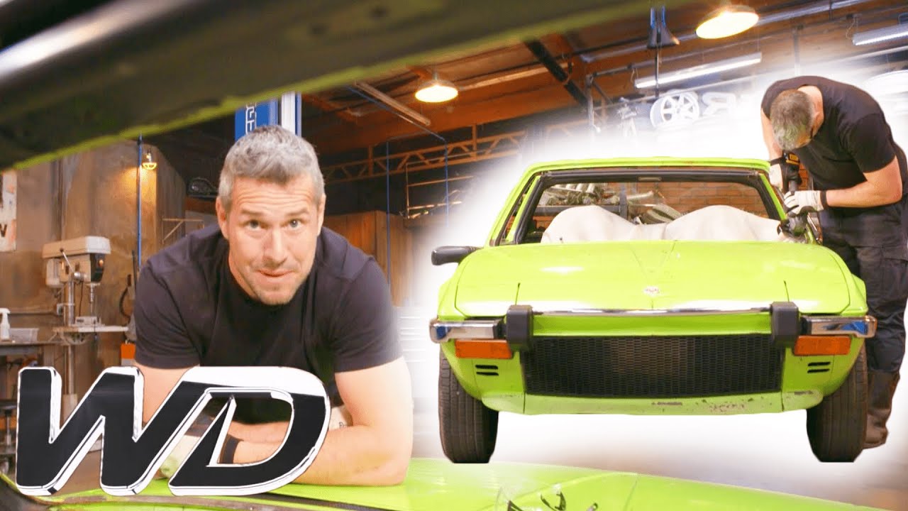 Fiat X19: How To Remove Rust Under The Windscreen | Wheeler Dealers