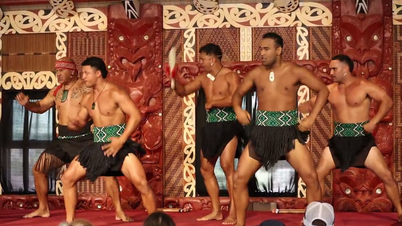Polynesian Cultural Center: Haka