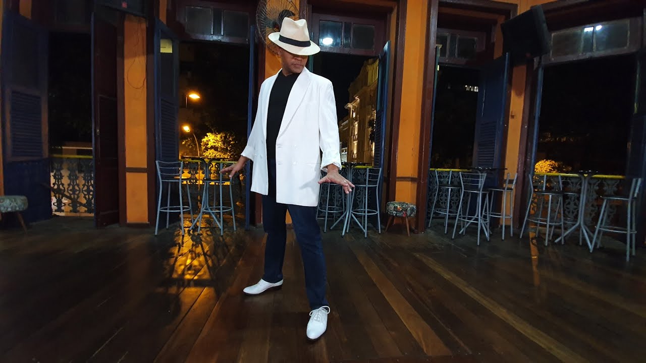 Dan&ccedil;a dos Noivos e Padrinhos: coreografia  Michael Jackson
