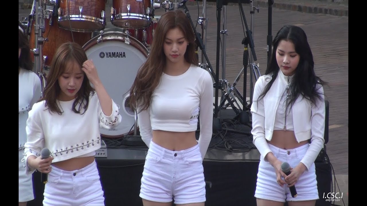 [4K] 171104 위키미키(Weki Meki) - 너란 사람 김도연 직캠 4K Fancam by I.CSC.I @춘천 펫팸콘서트
