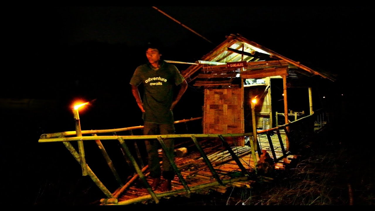 BERKEMAH DI ATAS AIR,MEMBUAT KAPAL BAMBU DAN MASANG BUBU IKAN